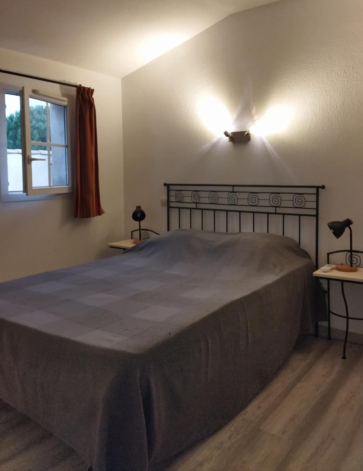 Ferienhaus 45 M2 Dans Parc Arbore Avec Piscine